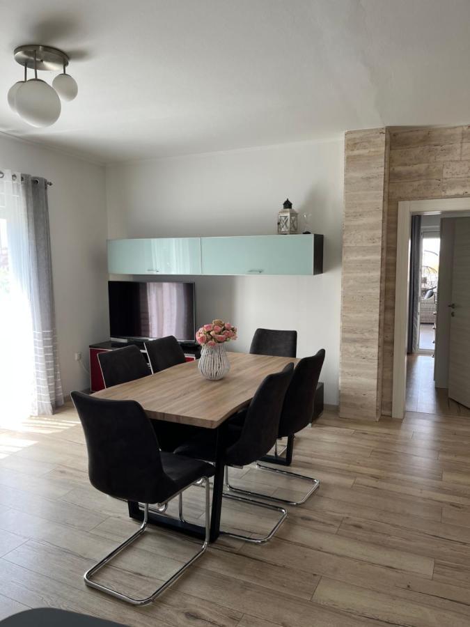 Apartment Leona & Doris Bibinje Εξωτερικό φωτογραφία