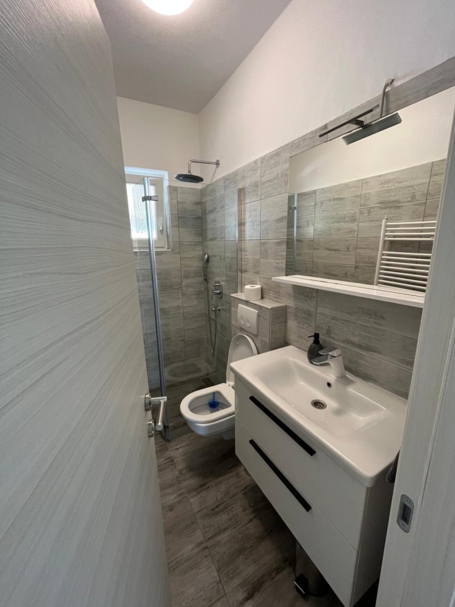 Apartment Leona & Doris Bibinje Εξωτερικό φωτογραφία